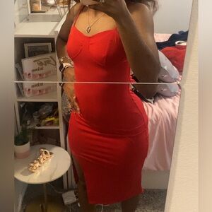 RED BODYCON DRESS